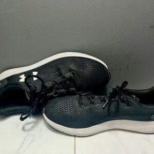 Women’s Under Armour Charged Pursuit 2 – Size 10 – Lightly Used